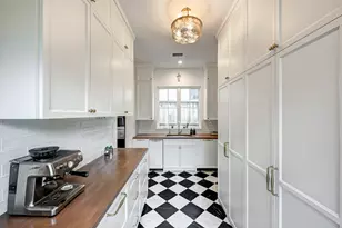 608 E 19th St, Houston, TX 77008 - Photo 21