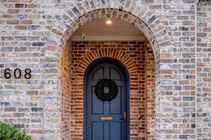 608 E 19th St, Houston, TX 77008 - Photo 3