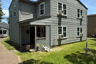 1212 4th Ave N, Texas City, TX 77590 - Photo 3