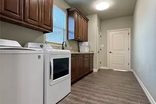 5584 W Grigsby Rd, Vidor, TX 77662 - Photo 21