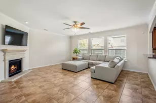 12107 Cove Ridge Ln, Cypress, TX 77433 - Photo 11