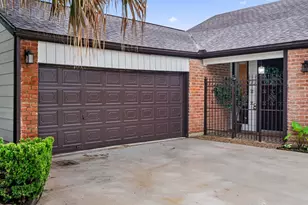 11423 Wickersham Ln, Houston, TX 77077 - Photo 5