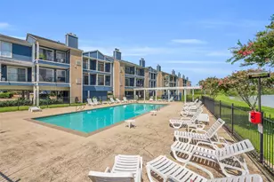 18511 Egret Bay Blvd, Webster, TX 77058 - Photo 15