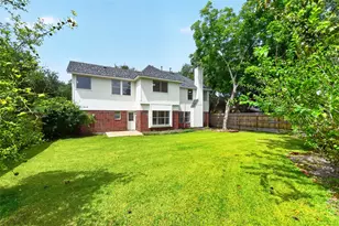 13903 Viewfield Ct, Houston, TX 77059 - Photo 35
