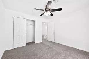 13903 Viewfield Ct, Houston, TX 77059 - Photo 35