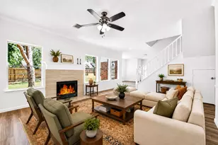 13903 Viewfield Ct, Houston, TX 77059 - Photo 15