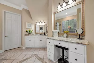 15411 Rocky Oak Ct, Houston, TX 77059 - Photo 33