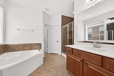 138 S Sawbridge Circle, Spring, TX 77389 - Photo 21