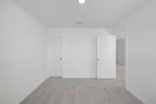250 Draper Shadows Dr, Willis, TX 77378 - Photo 25