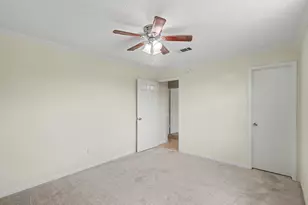 3903 Mountain Rose Ln, Houston, TX 77043 - Photo 13