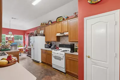 7807 Board Crossing, Conroe, TX 77304 - Photo 17