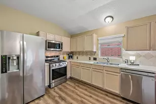 19411 Orchard Mill Ln, Katy, TX 77449 - Photo 17