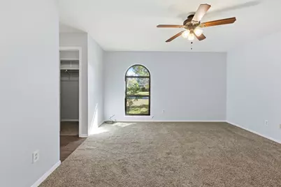 3721 Avenue R, Rosenberg, TX 77471 - Photo 25