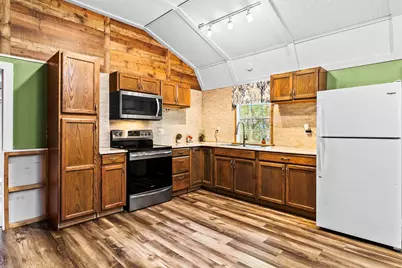 401 Deerfield, Livingston, TX 77351 - Photo 17