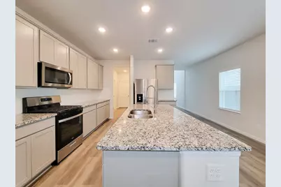 94 Valiant Ridge Trail, Magnolia, TX 77354 - Photo 13