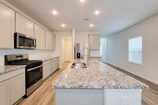 94 Valiant Ridge Trail, Magnolia, TX 77354 - Photo 13