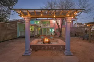 1515 19th St, Galveston, TX 77550 - Photo 43