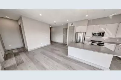 401 W 25th Street #1144, Houston, TX 77008 - Photo 17