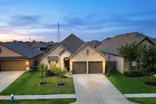 19406 Golden Lariat Dr, Tomball, TX 77377 - Photo 3