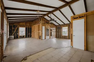 16646 Jolly Roger Rd, Jamaica Beach, TX 77554 - Photo 9