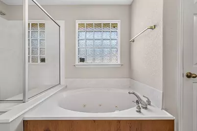 12626 Cannonwood Lane, Houston, TX 77070 - Photo 39