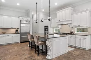 172 McGoey Cir, The Woodlands, TX 77384 - Photo 11