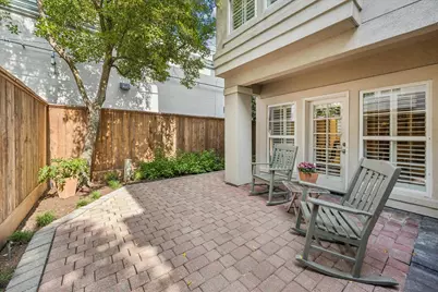 2700 Wroxton Road, West University Place, TX 77005 - Photo 25