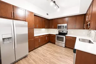 2910 Milam St St, Houston, TX 77006 - Photo 5