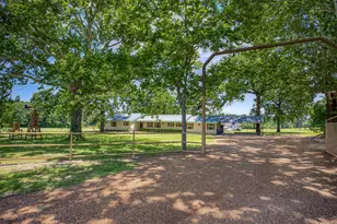 613 Fm 1272, Grapeland, TX 75844 - Photo 1