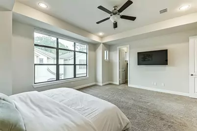 9409 Blalock Tree Court, Houston, TX 77080 - Photo 17