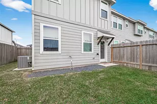 27926 Western Crk Ct, Katy, TX 77494 - Photo 49