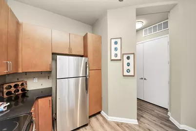 5455 Richmond Avenue #4040, Houston, TX 77056 - Photo 9