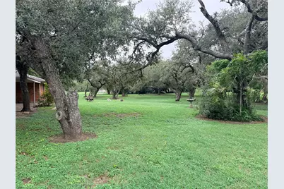 511 O Brien Road, Refugio, TX 78377 - Photo 5