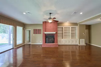 80 Rolling Hills Drive, Conroe, TX 77304 - Photo 13