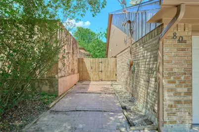 80 Rolling Hills Drive, Conroe, TX 77304 - Photo 3