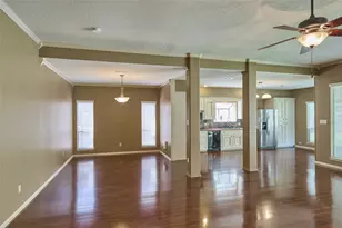 80 Rolling Hills Dr, Conroe, TX 77304 - Photo 15