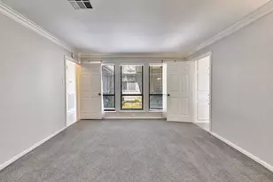 6215 Greenway Forest Ln, Houston, TX 77088 - Photo 23