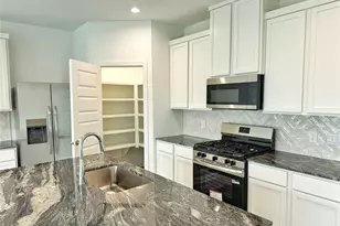 2814 Lisburn Ter Ln, Houston, TX 77051 - Photo 11