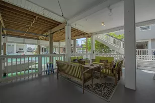 318 Sunset Cir, Tiki Island, TX 77554 - Photo 35