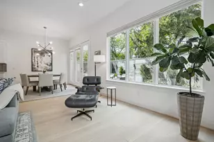 1747 Ojeman Point Ln, Houston, TX 77055 - Photo 11