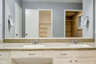 12346 Huntington Venture Dr, Houston, TX 77099 - Photo 17