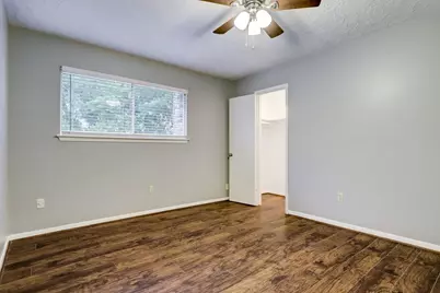 12346 Huntington Venture Drive, Houston, TX 77099 - Photo 23