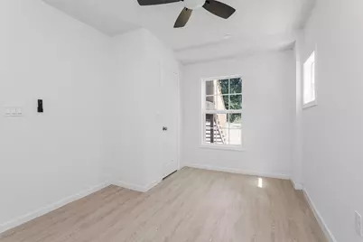 16016 Green Manor Drive, Houston, TX 77396 - Photo 11