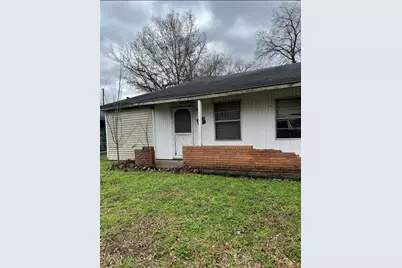 5710 Ridgeway Drive, Houston, TX 77033 - Photo 5