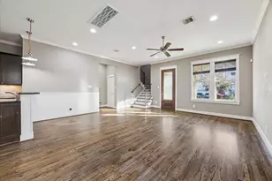 1229 W 16th St, Houston, TX 77008 - Photo 5