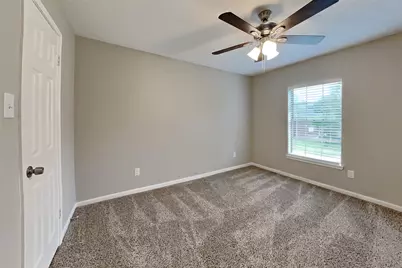 702 Fernglade Drive, Richmond, TX 77406 - Photo 15