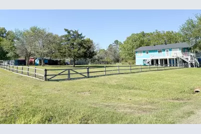 150 Bay Haven Boulevard, Livingston, TX 77351 - Photo 3