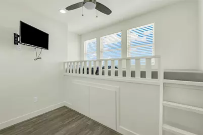 2200 Crab Street, Crystal Beach, TX 77650 - Photo 25