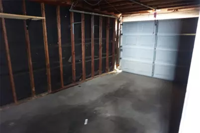 2417 Jamestown Mall #24, Houston, TX 77057 - Photo 5