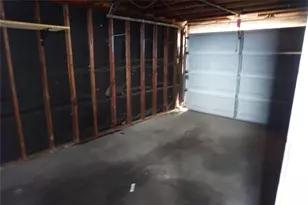 2417 Jamestown Mall, Houston, TX 77057 - Photo 5